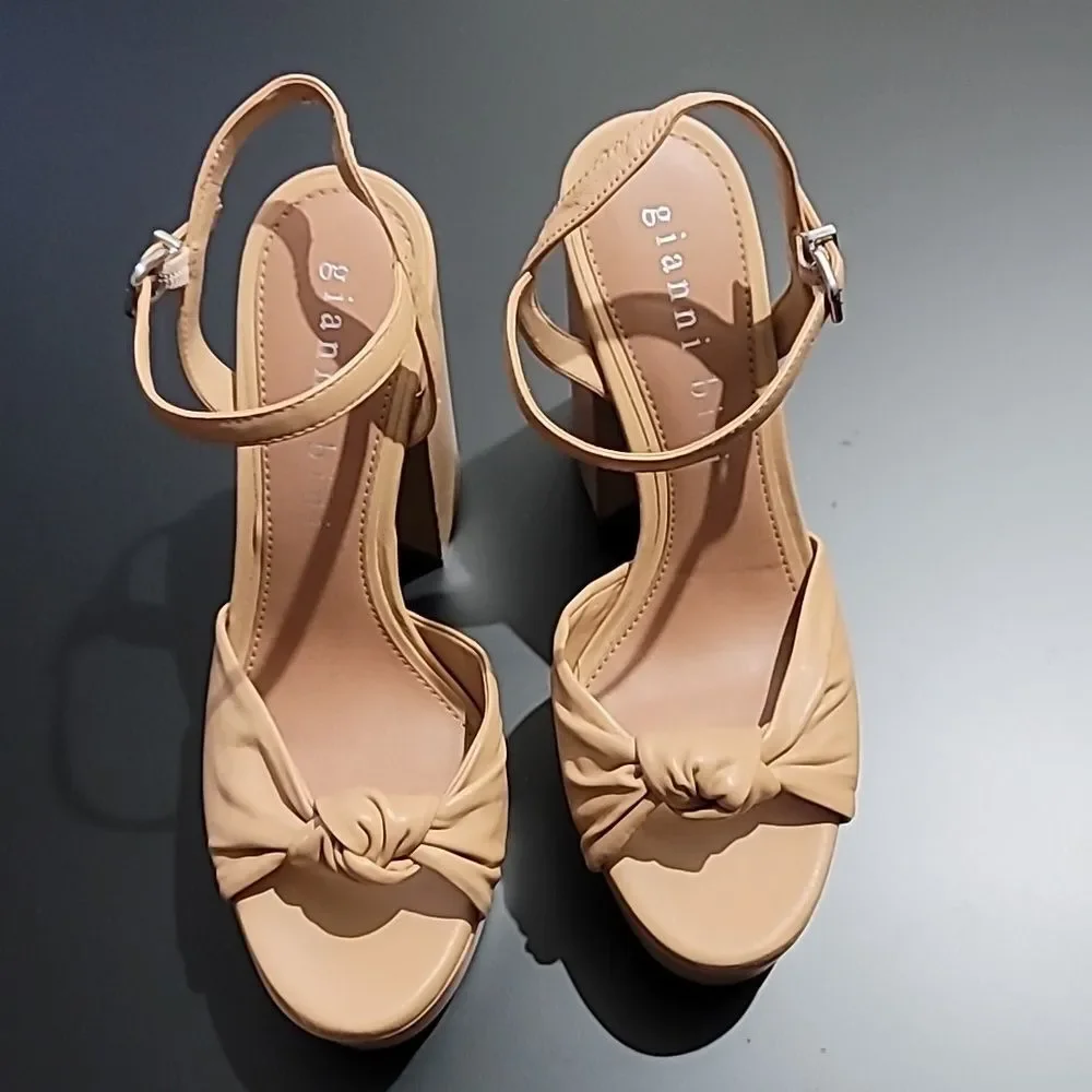 Gianni Bini Hartliye Leather Knot Ankle Strap Platform Dress Sandals Size 9.5M